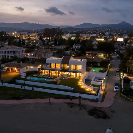 Villa Vacation Marbella I Imare Waterfront, Beachfront Villa, Rooftop Jacuzzi, Indoor *