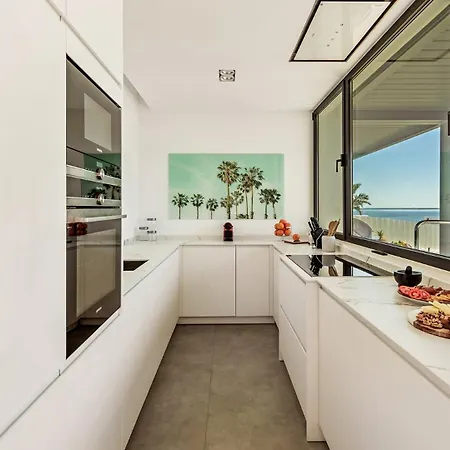Вилла Vacation Marbella I Imare Waterfront, Beachfront Villa, Rooftop Jacuzzi, Indoor