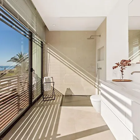 Вилла Vacation Marbella I Imare Waterfront, Beachfront Villa, Rooftop Jacuzzi, Indoor *